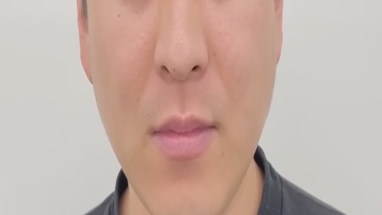 ‮