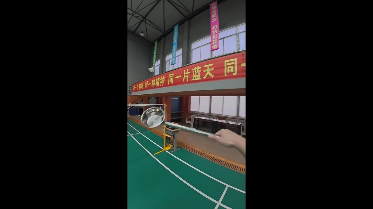 変なバドミントンの人マニア