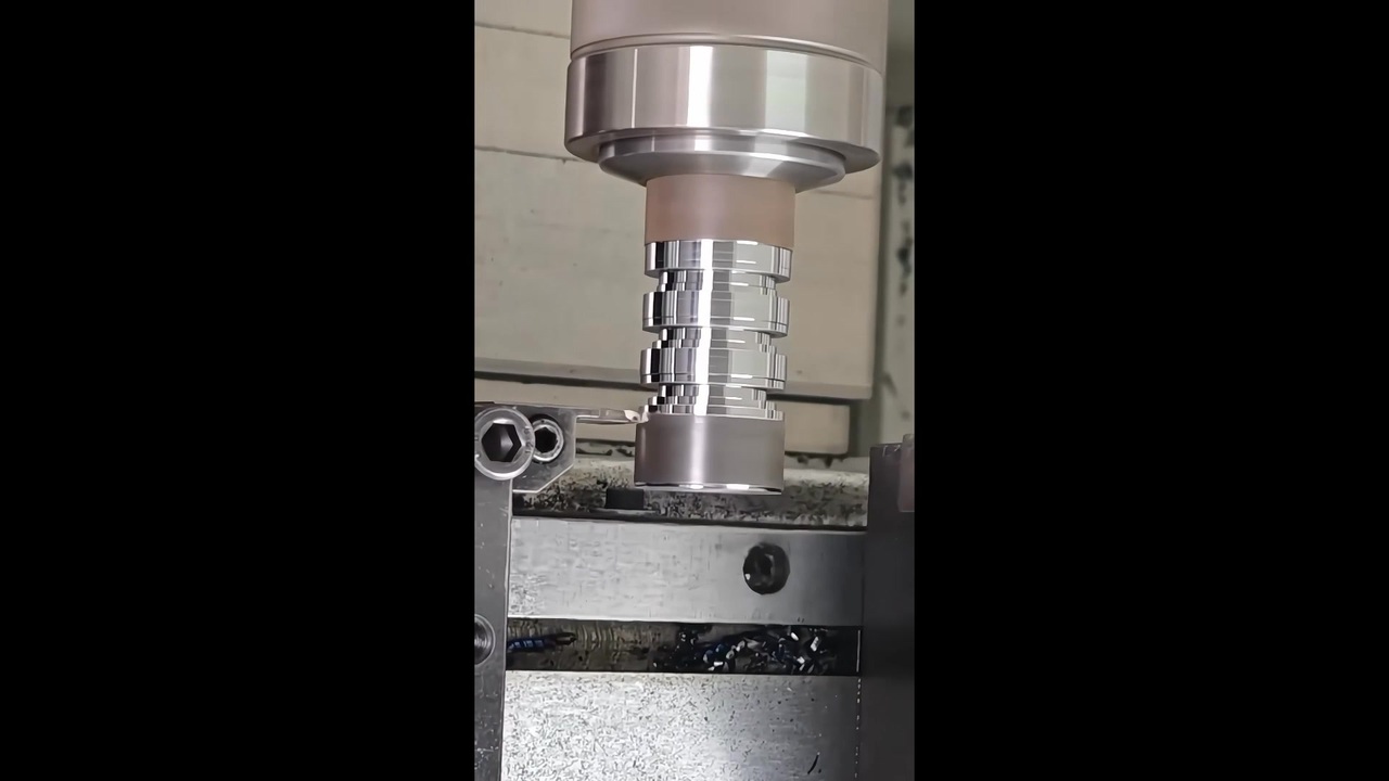ノウナイディCNC