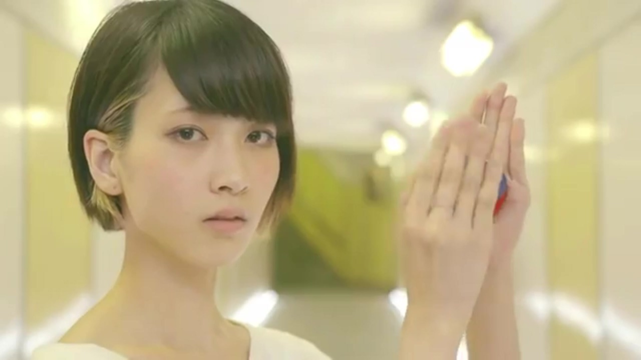 20代前半の人が中学生くらいの時にめっちゃ流行ってた曲の音MADです。ほら、エモい気持ちになったろ？じゃあマイリスしてください。しなかったらおじさん確定な。もう、こうやって脅迫するしかないんだこっちは
