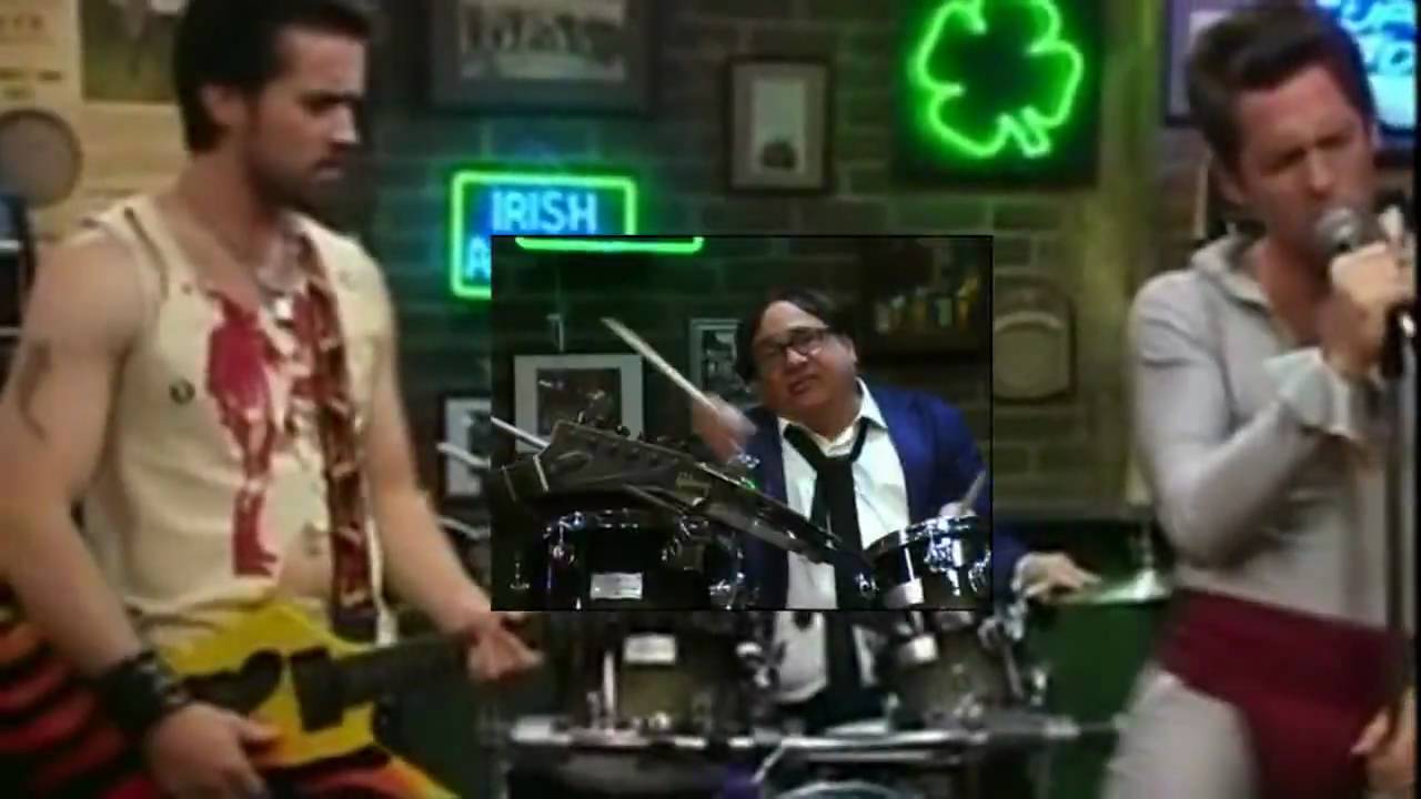 Kimono Dennis